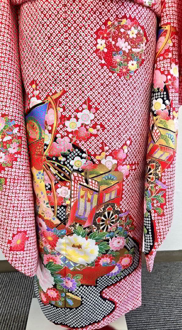 七五三　7歳　120cm　ポリエステル　赤しぼり柄　つくり帯　髪飾り