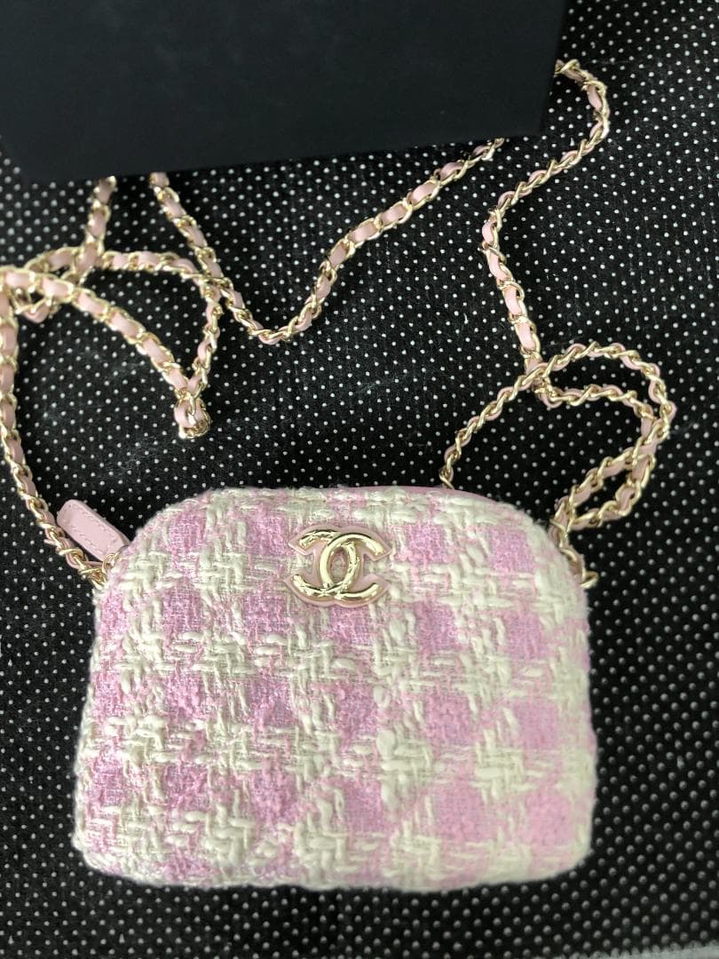 ショルダーバッグ　ツイード　ノベルティー　ピンク　綺麗　おしゃれ