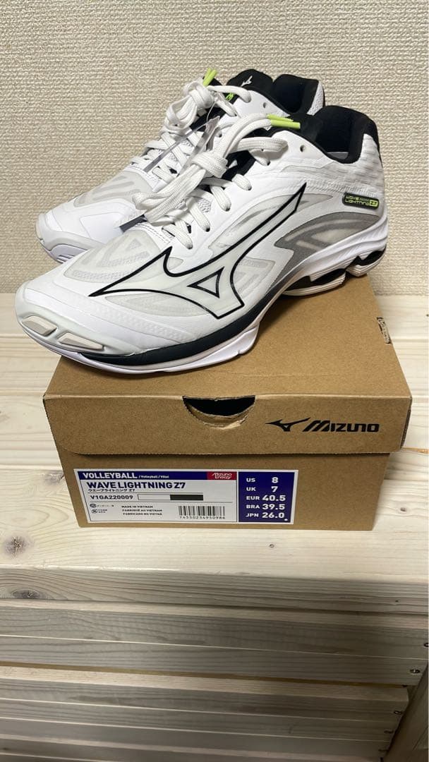 Mizuno ウェーブライトニングZ7 26.0cm バレーボールシューズ