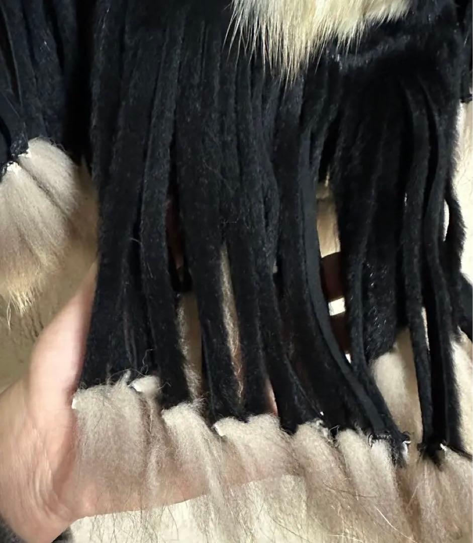 ファー ポンチョ・ケープコート 黒と白