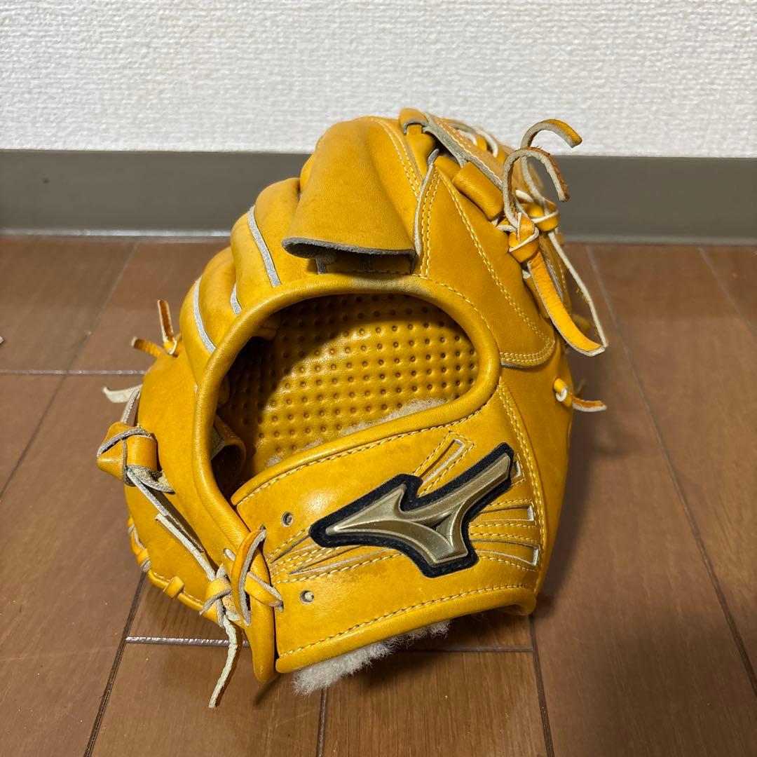 硬式用グローブ 右投手用