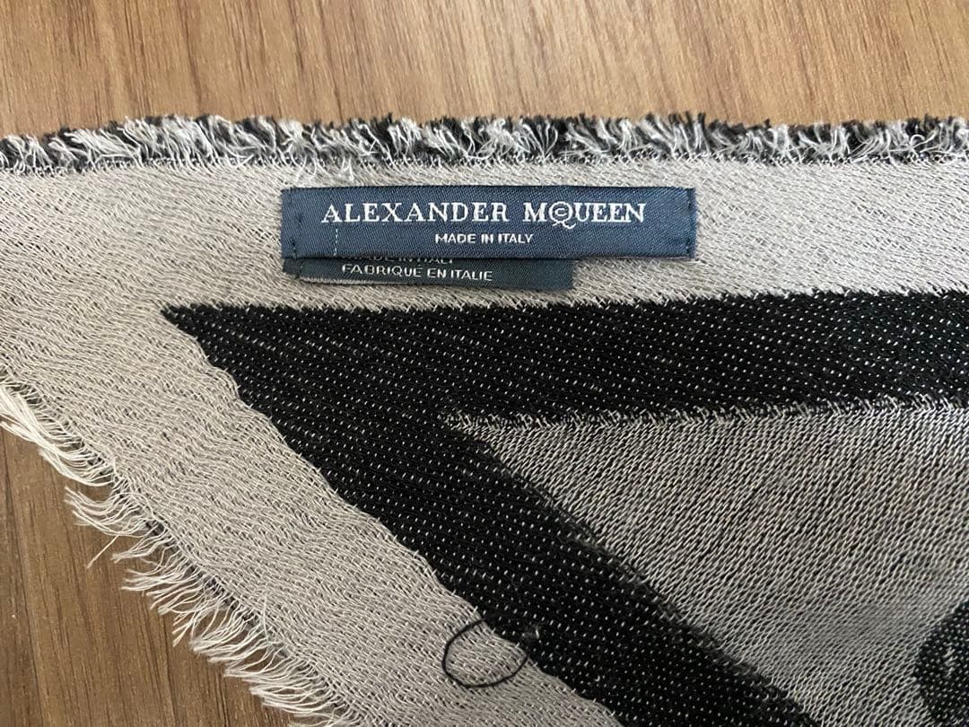 Alexander McQueen　三角ストール　ブラック　フリンジ　カシミヤ混