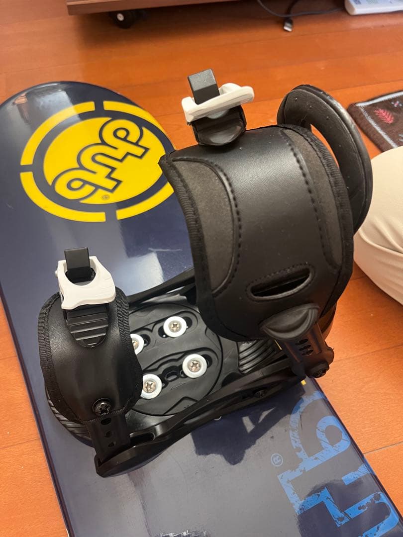 sssダブ（dub）スノーボード板 120 ビンディングジュニア