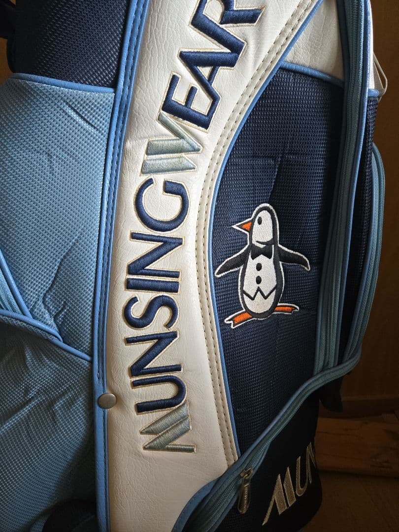 Munsingwear ペンギン刺繍 ゴルフバッグ