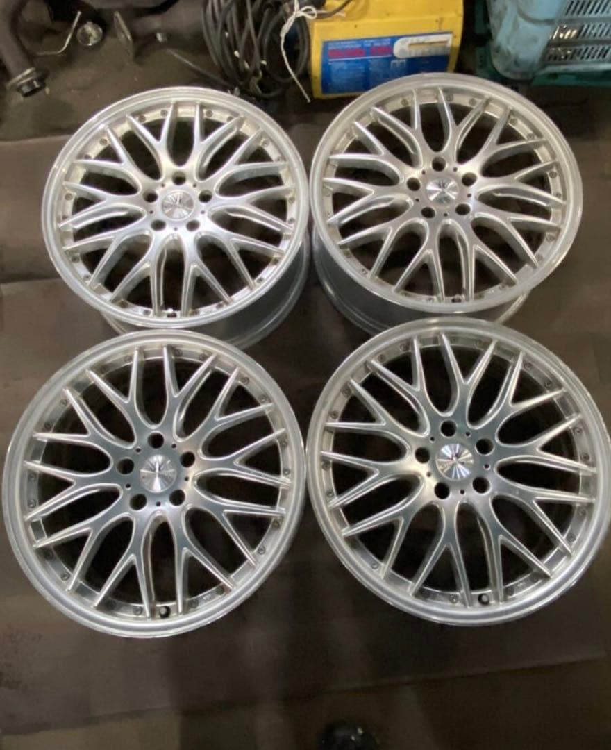 ロクサーニマルチフォルケッタ 19インチ 8J+38