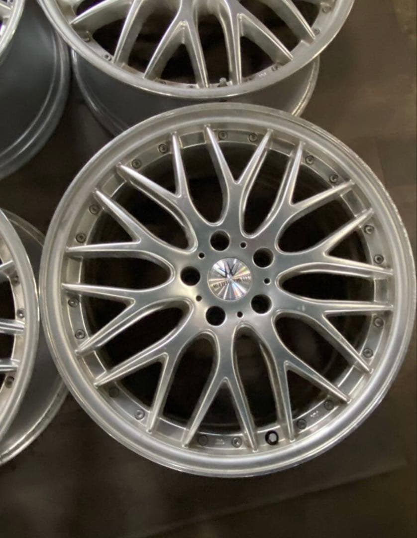 ロクサーニマルチフォルケッタ 19インチ 8J+38