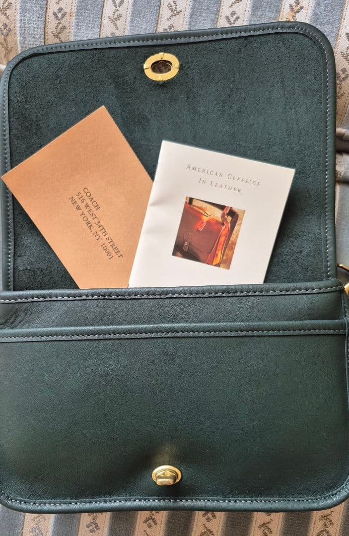 COACHコーチ　オールドコーチ ショルダー ダークグリーン本牛革 新品未使用