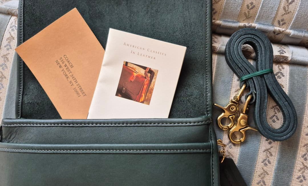 COACHコーチ　オールドコーチ ショルダー ダークグリーン本牛革 新品未使用