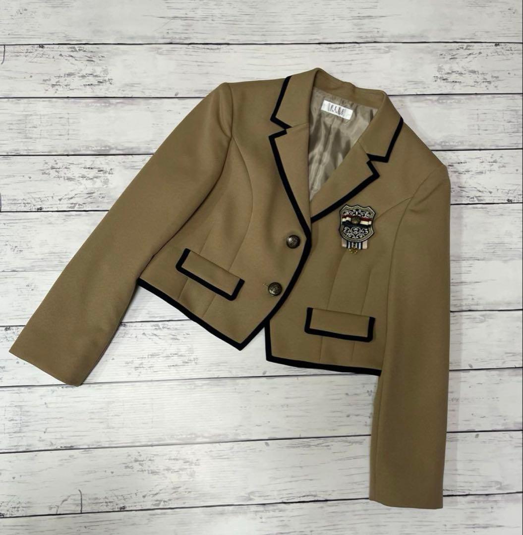 ☆美品☆ELLE エルアンノワール　フォーマルスーツ　卒服　キャメル　150