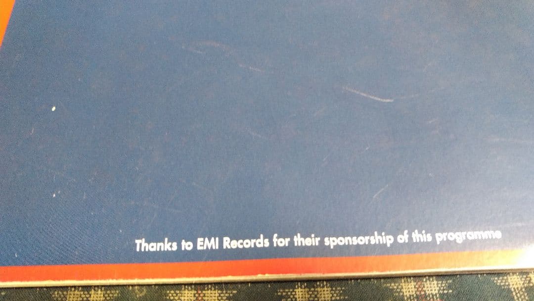 フレディ・マーキュリー追悼ライブパンフレット　ウェンブリースタジアム完全版CD