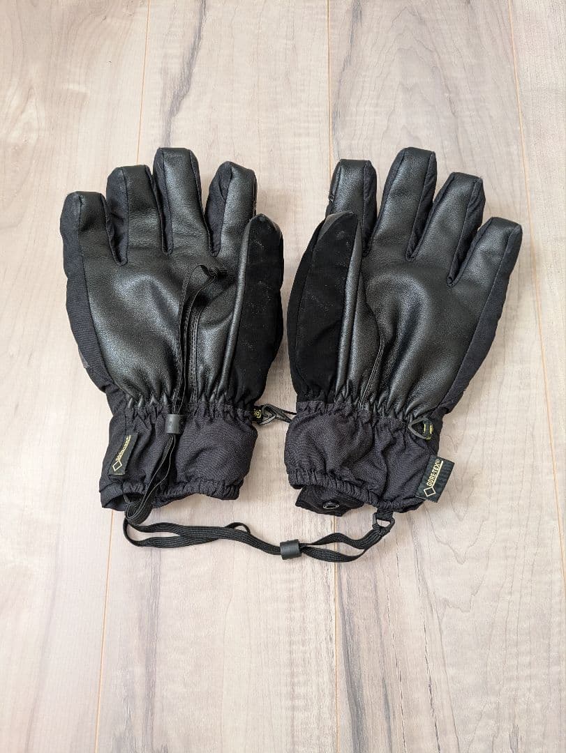 クリスマス特価　サロモン ダイアログワイド 27.5cm 手袋・ケースプレゼント