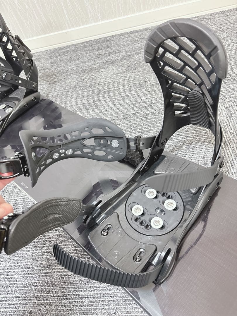 47美品❗️超豪華❗️HEAD メンズスノーボードセット★スノボ153cm+ビン付