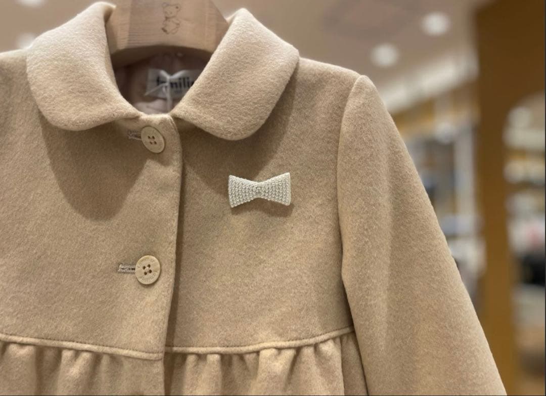 新品未使用　familiar　ティアードデザイン　ショートコート　110