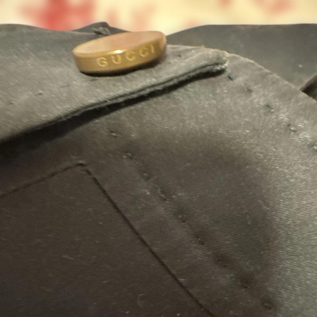 美品グッチ　ノーカラージャケット ゴールドボタン