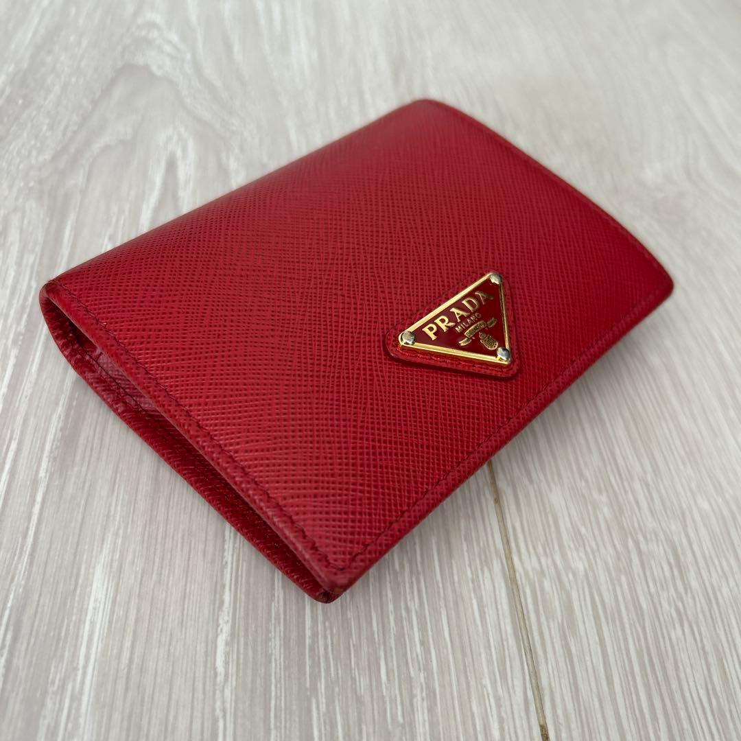 PRADA サフィアーノレザーレッド 二つ折り財布