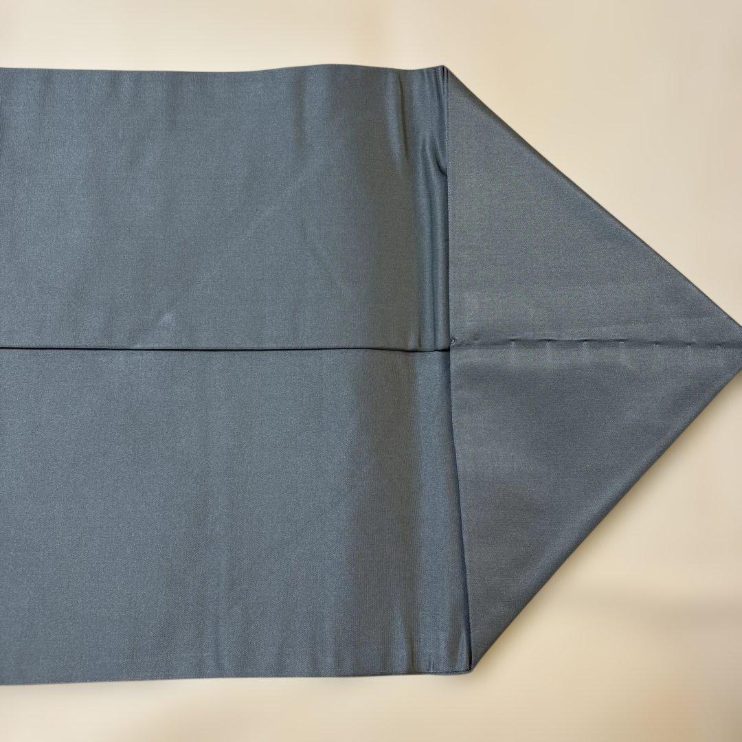 名古屋帯　刺繍　お茶道具尽くし 伝統色　湊鼠　お茶のお稽古　はんなり　可愛い⭐️