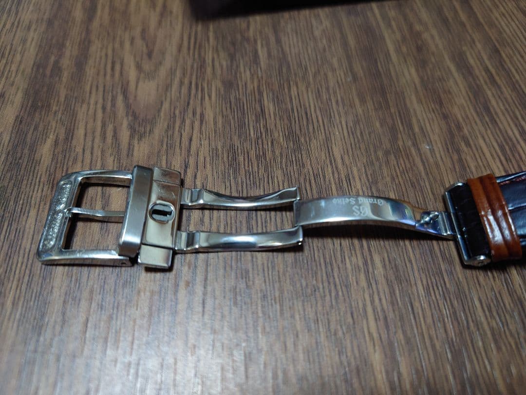 グランドセイコー Dバックル