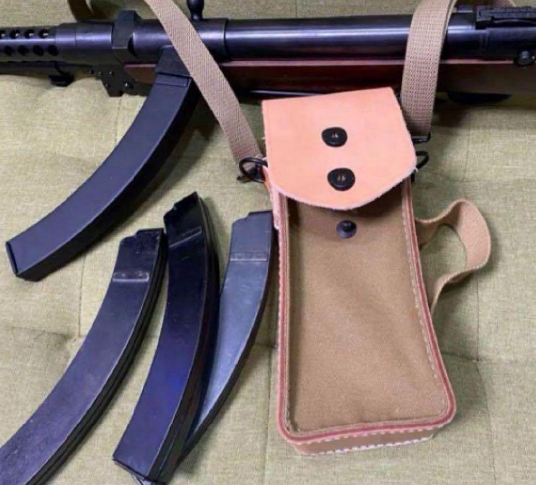日本軍 百式機関短銃弾倉に如何？　九六式・九九式軽機関銃弾倉嚢弾倉入れ