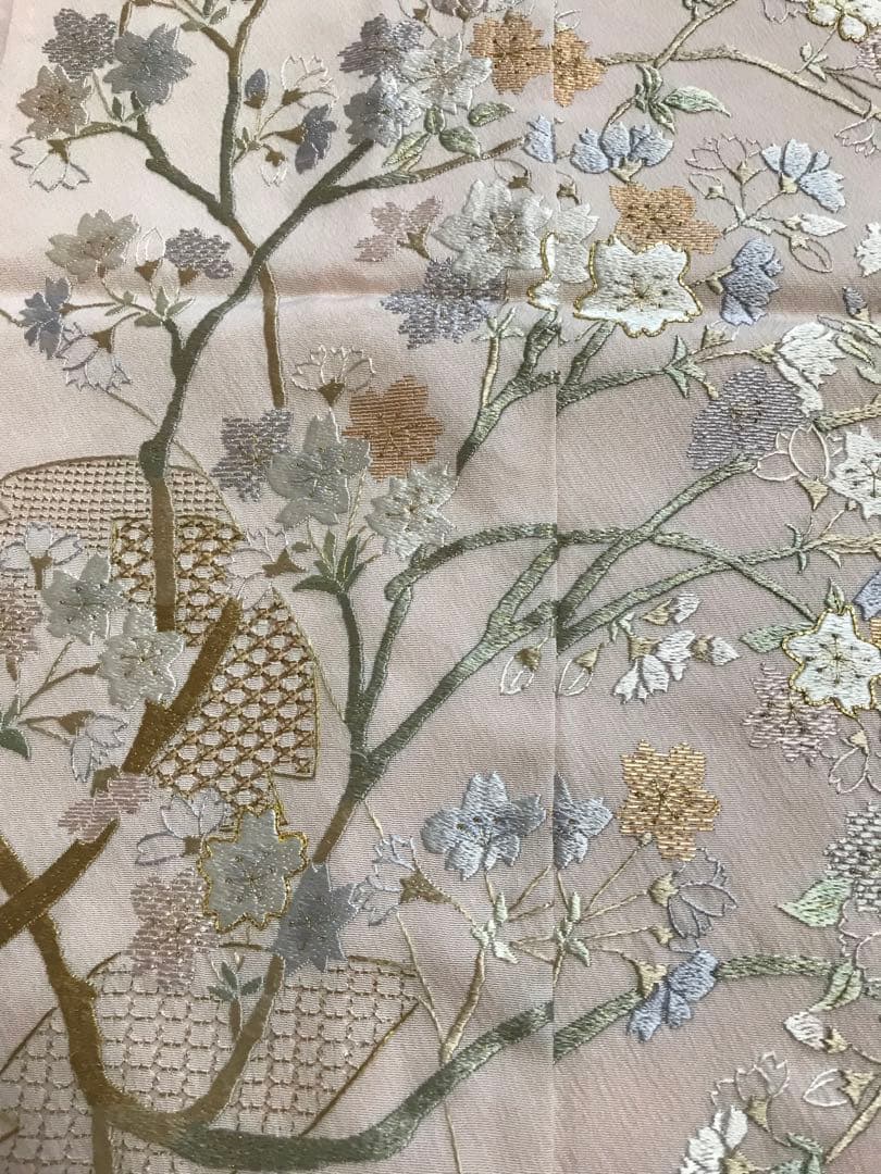 No.51刺繍訪問着【蘇州&汕頭刺繍】　ピンク地に桜　吉永小百合着用柄美品未使用
