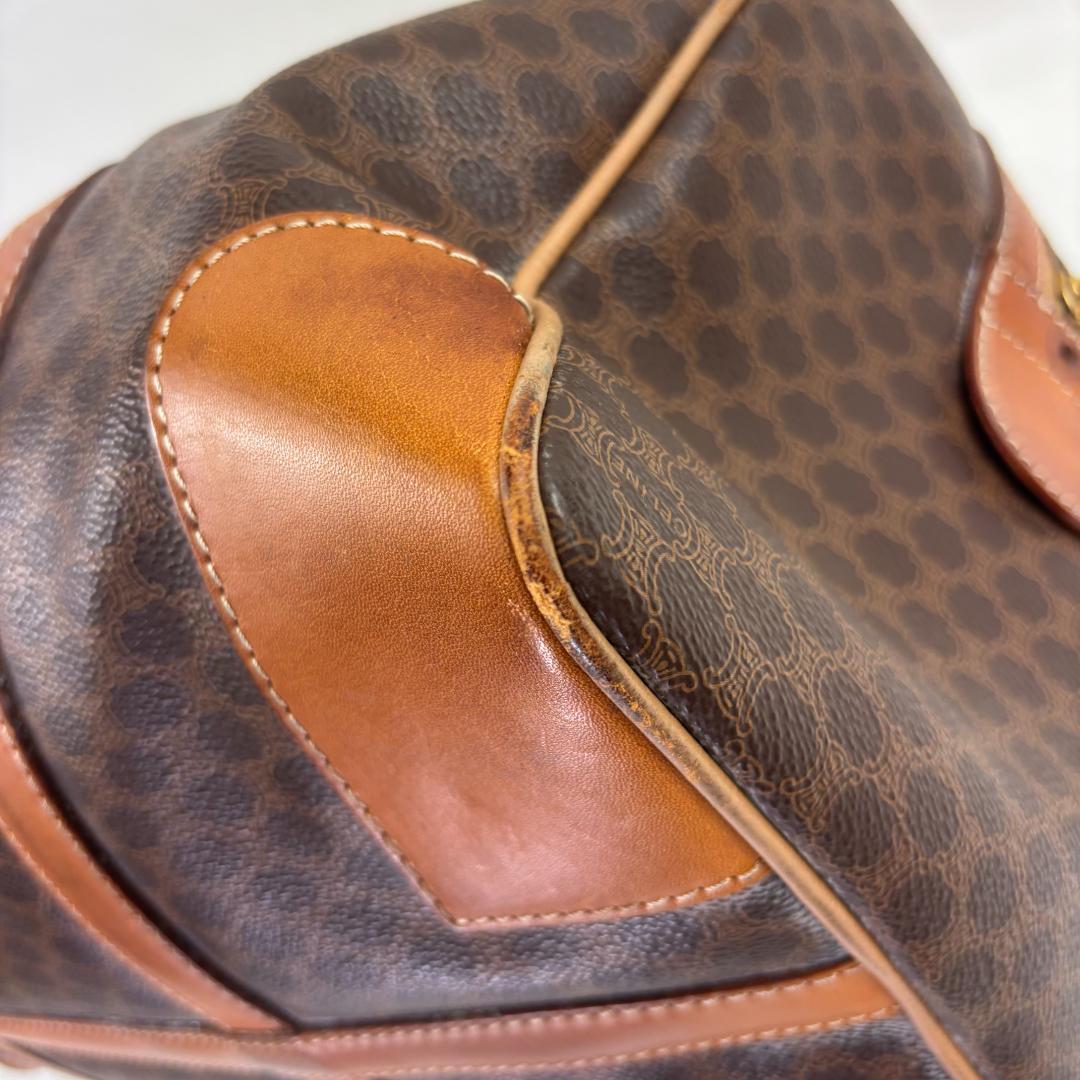 ブラウン レザーボストンバッグ ドットパターン