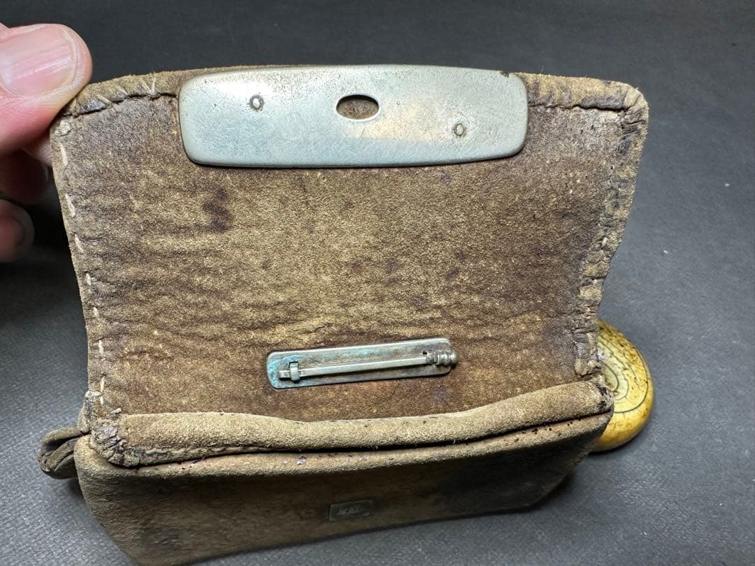 煙管入　根付　饅頭　キセル入れ　時代物 煙草道具　天然素材　アンティーク　骨董