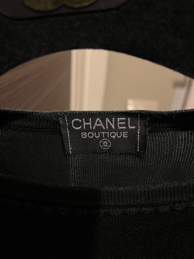 正規品　CHANEL ブラック Tシャツ CCロゴ刺繍