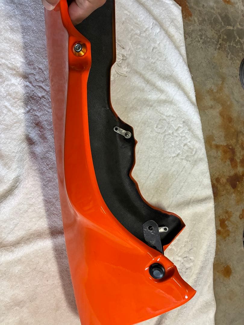 ktm duke アンダーカウル　マジカルレーシング