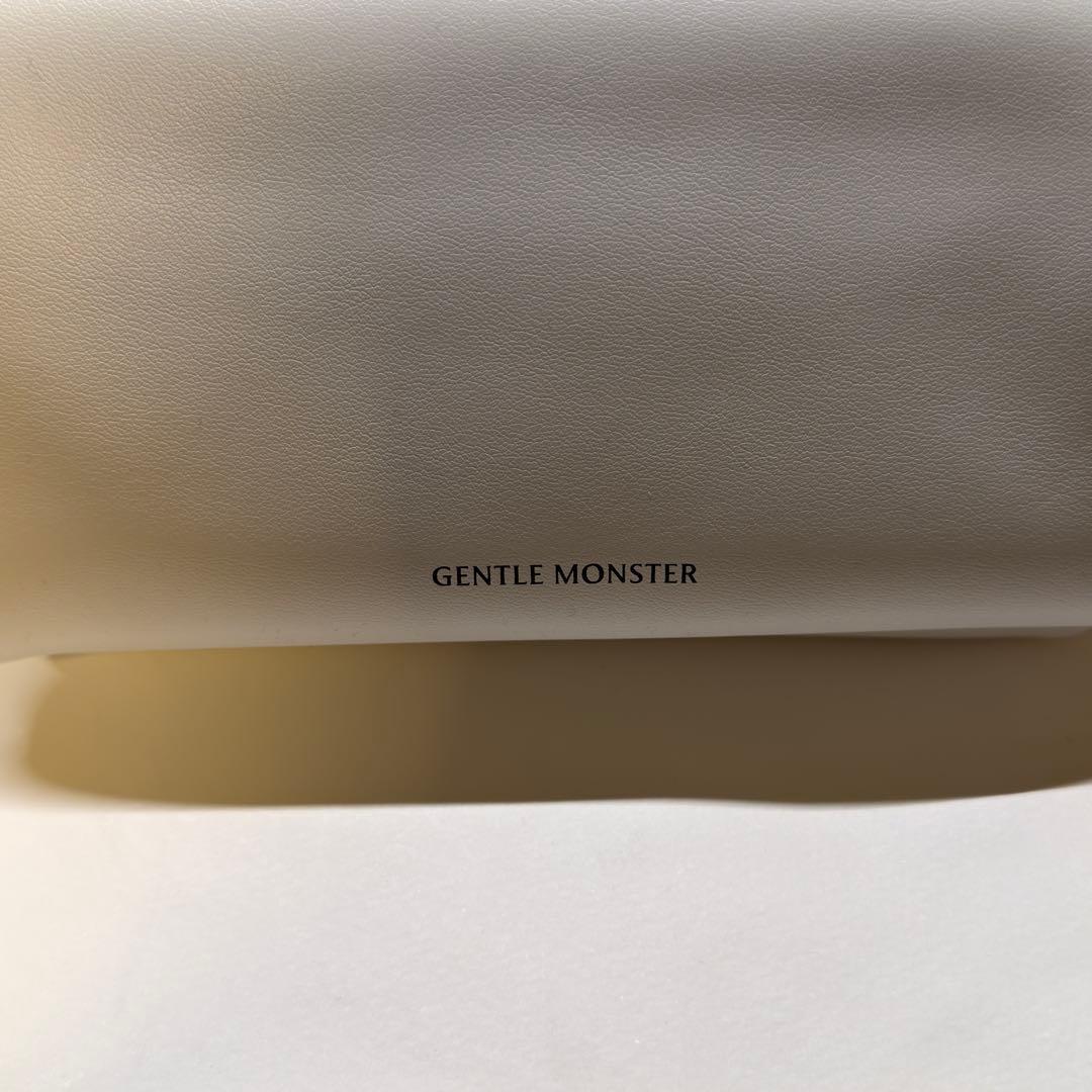 美品　GENTLE MONSTER NUBO G3