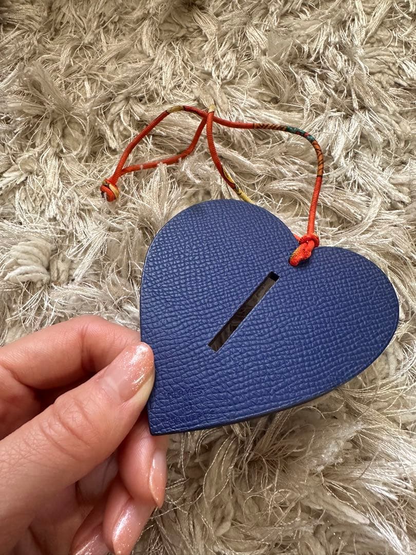 ハート型　ネイビー ブラック　エルメス　美品