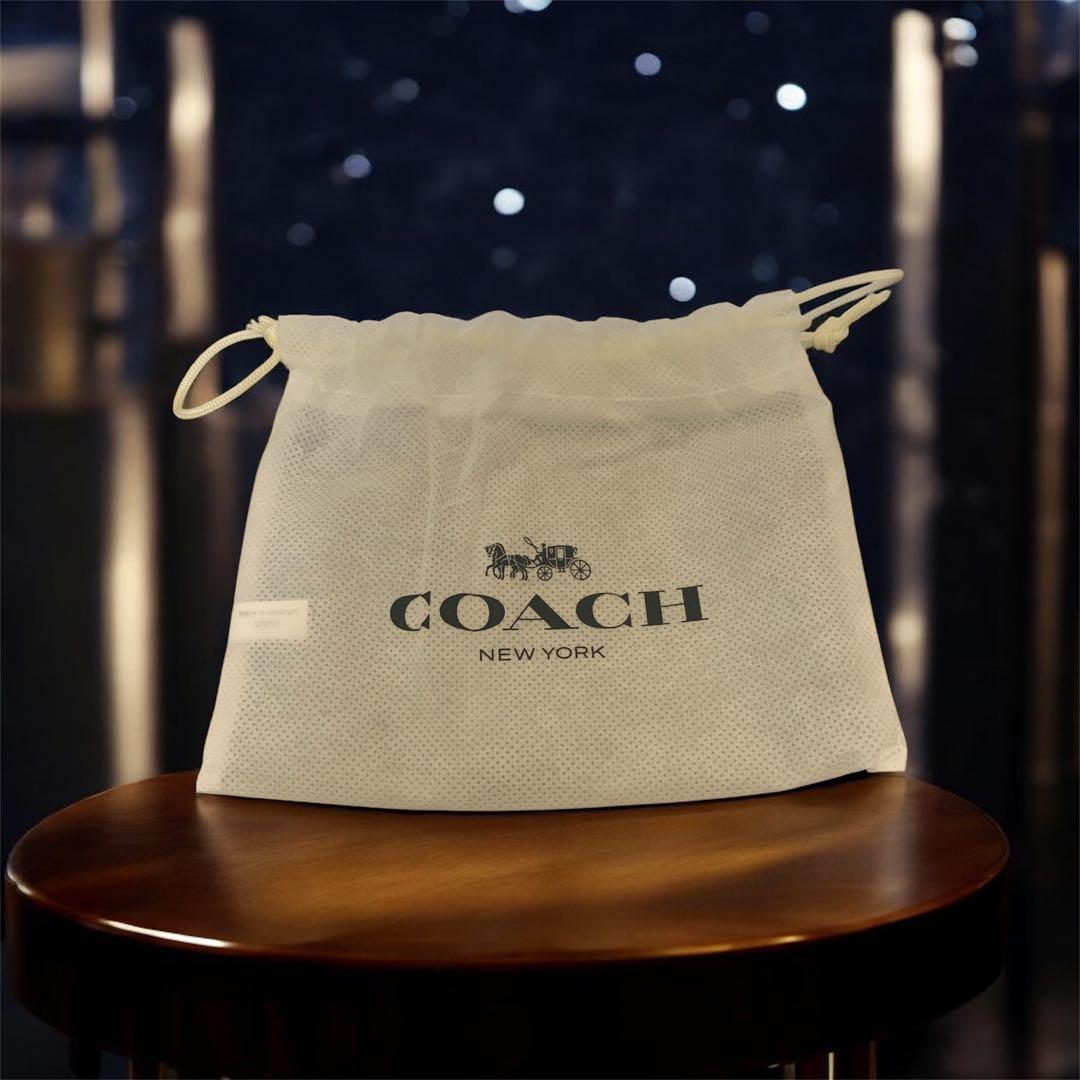 【新品未使用】COACH 二つ折り財布 ブラック