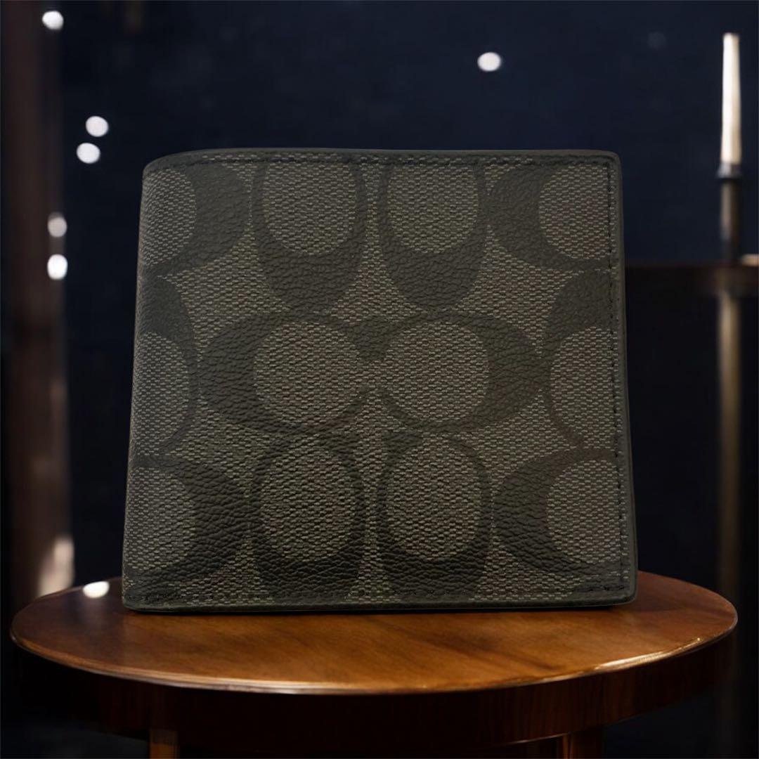 【新品未使用】COACH 二つ折り財布 ブラック