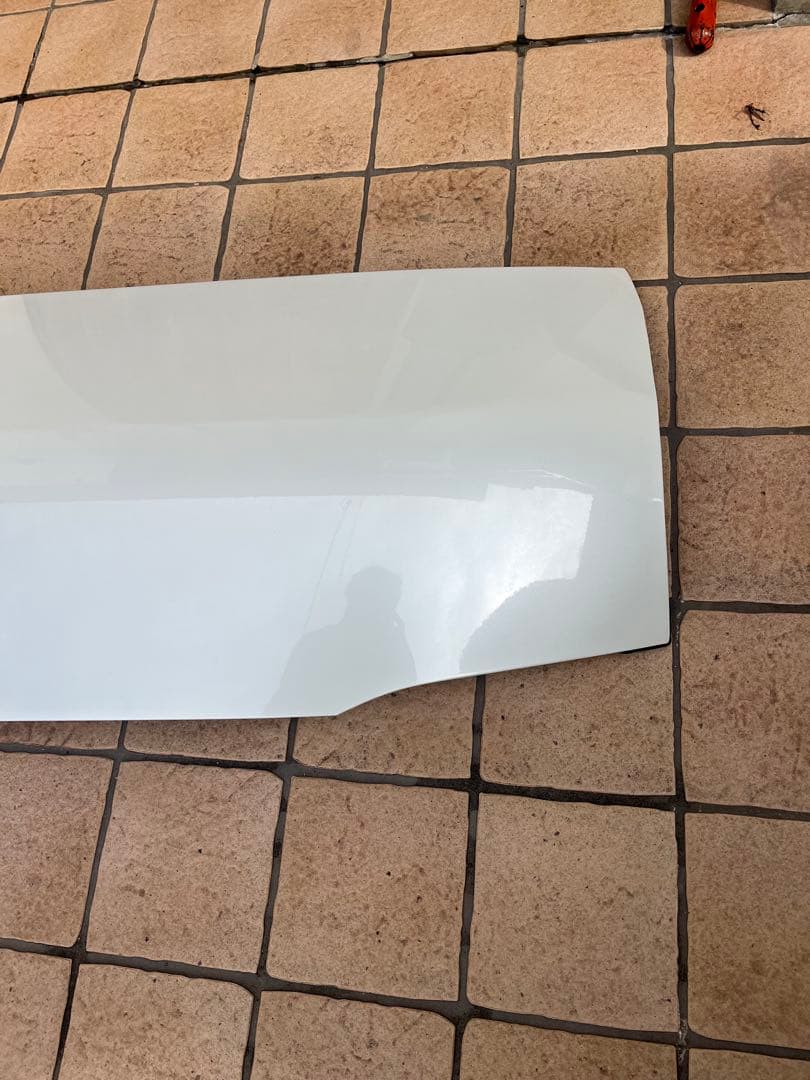 トヨタ ハイエースボンネット