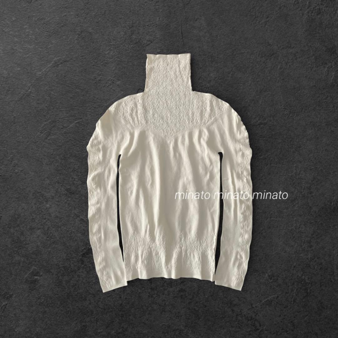 未使用 Chacott チャコット ハイネック ノーソーイングニット M