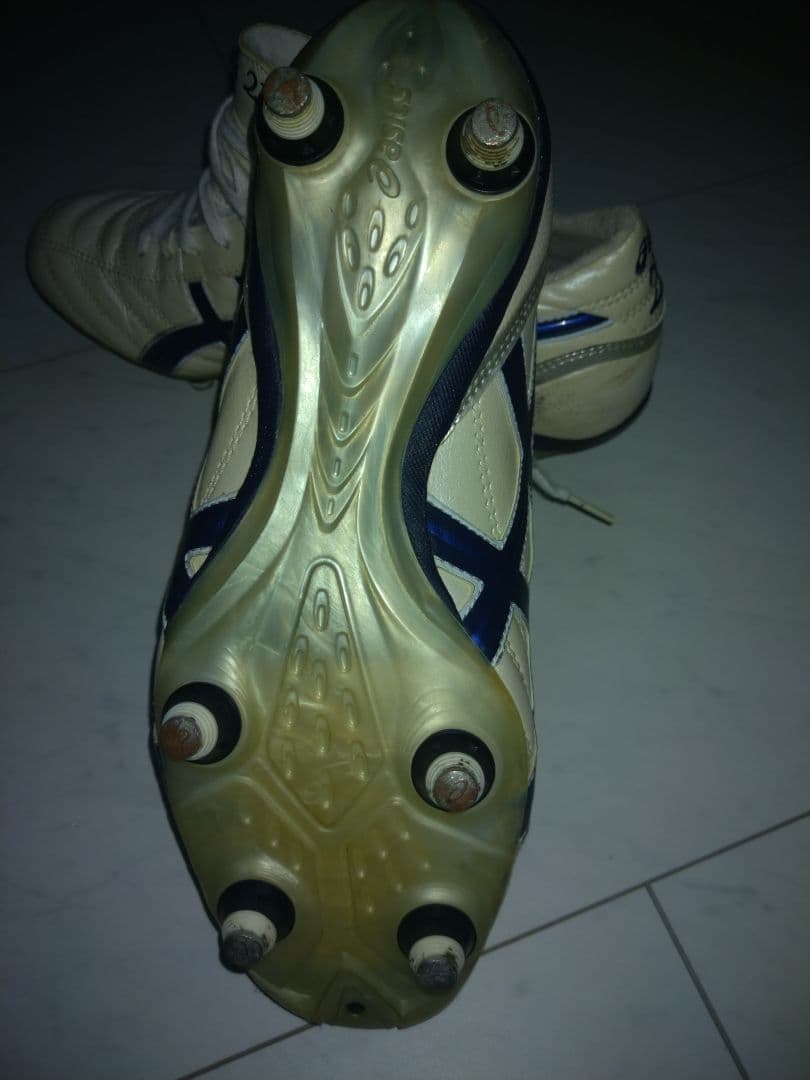 asics サッカーシューズHG10