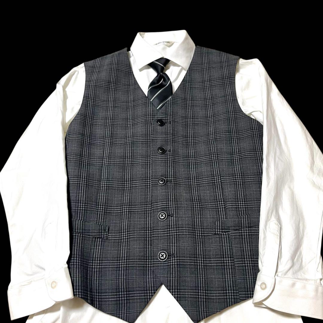 【美品】CHOPINフォーマルスーツ170男子　黒　スリーピース卒業式、発表会