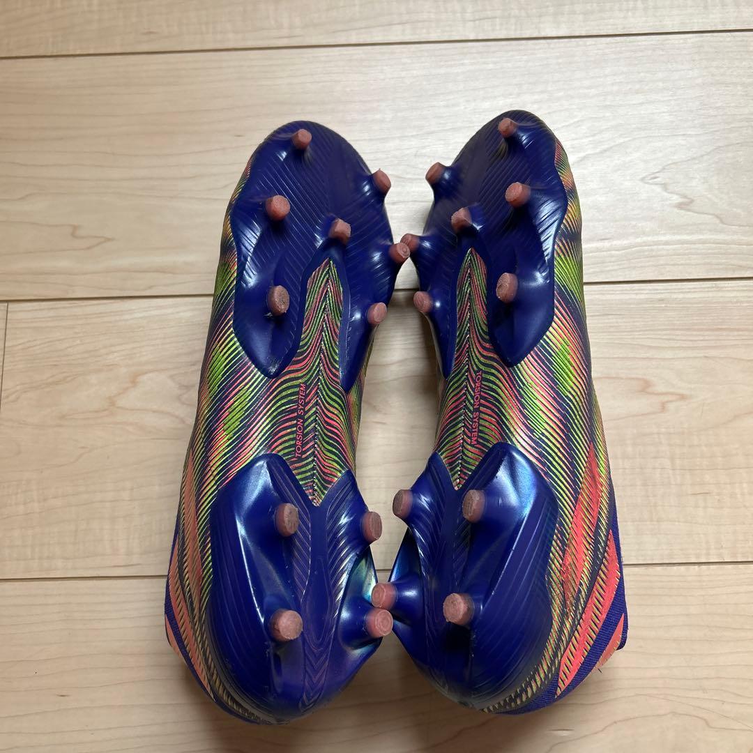 ネメシス＋ FG サッカースパイク