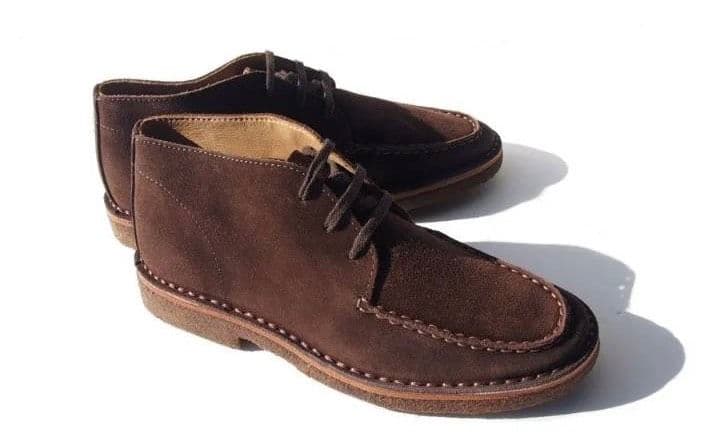 ドレイクス Drake's クロスビースエードチャッカブーツ 007モデル