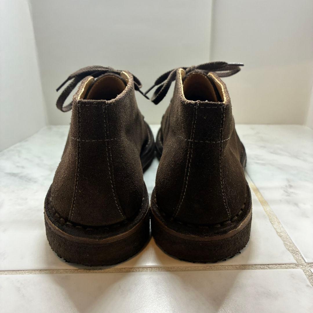 ドレイクス Drake's クロスビースエードチャッカブーツ 007モデル