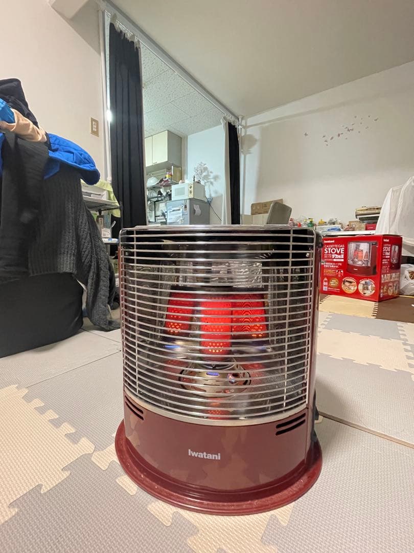 Iwataniカセットガスストーブ CBーSTVーDKD2