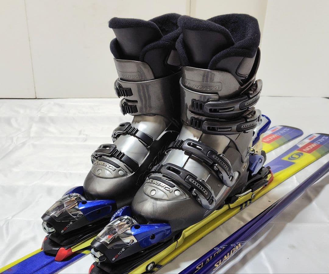 E■スキーセット■SALOMON板155cm■NORDICA靴26〜26.5cm