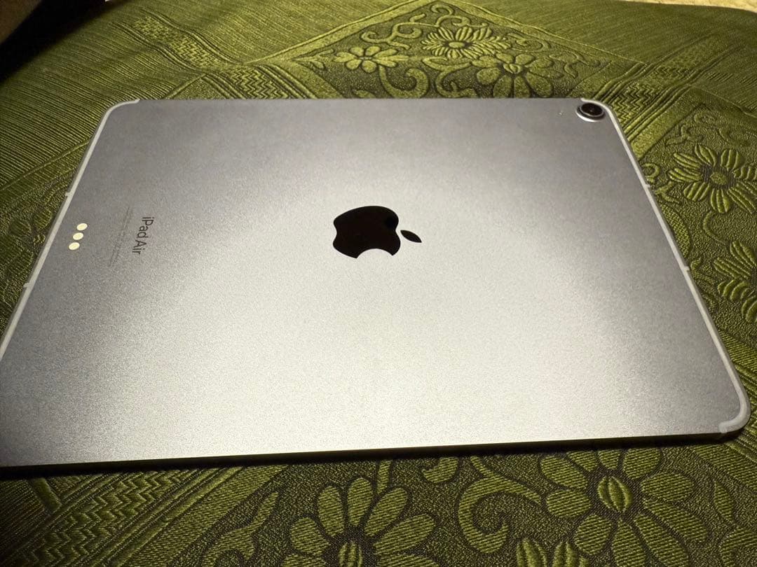 Apple iPad Air （第5世代）　64GB 美品