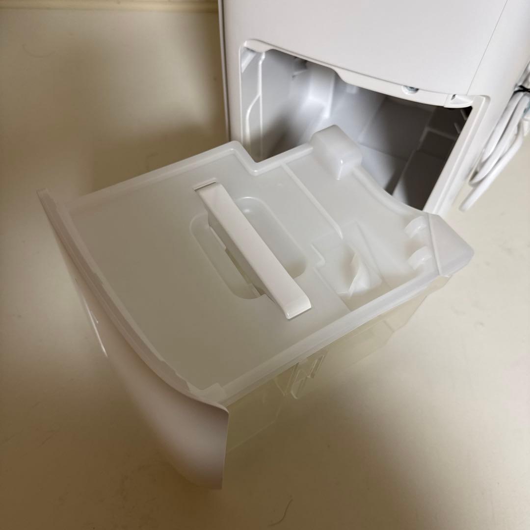 美品　SHARP ハイブリット式 衣類乾燥除湿器 CV-NH140