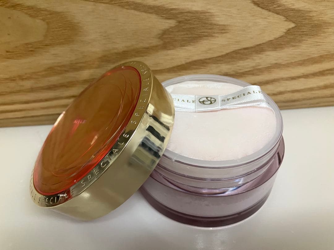 NOEVIR SPECIALE POWDERSERIES ルースパウダー