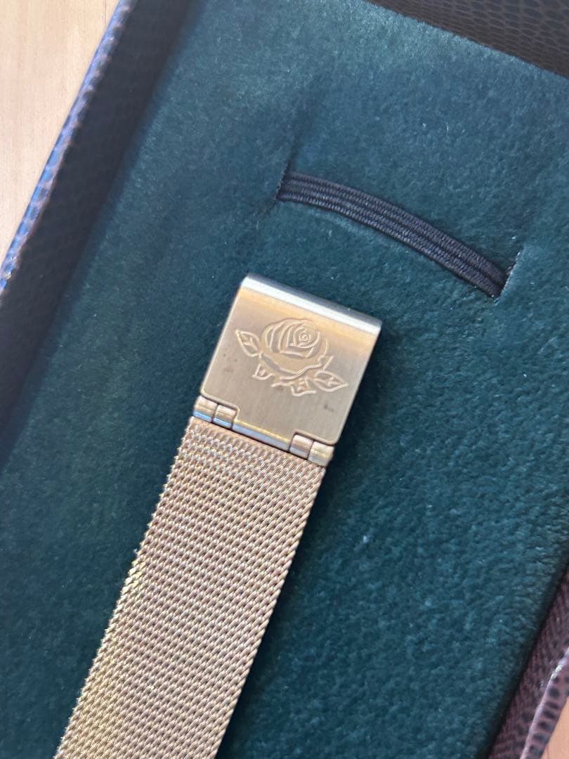 Rosemont アナログ時計 ゴールド　メッシュ