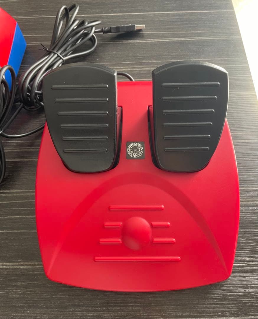 マリオカート8 デラックス　マリオカートレーシングホイール　セット