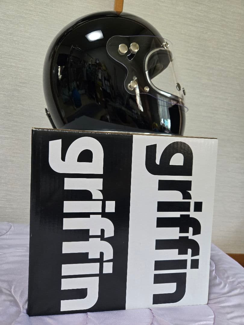 griffin フルフェイスヘルメット シールド付き 黒 箱付き