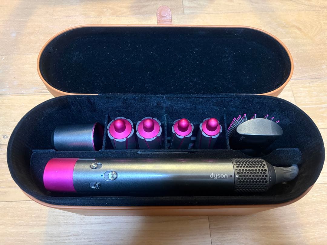 Dyson Airwrap ダイソンエアラップ