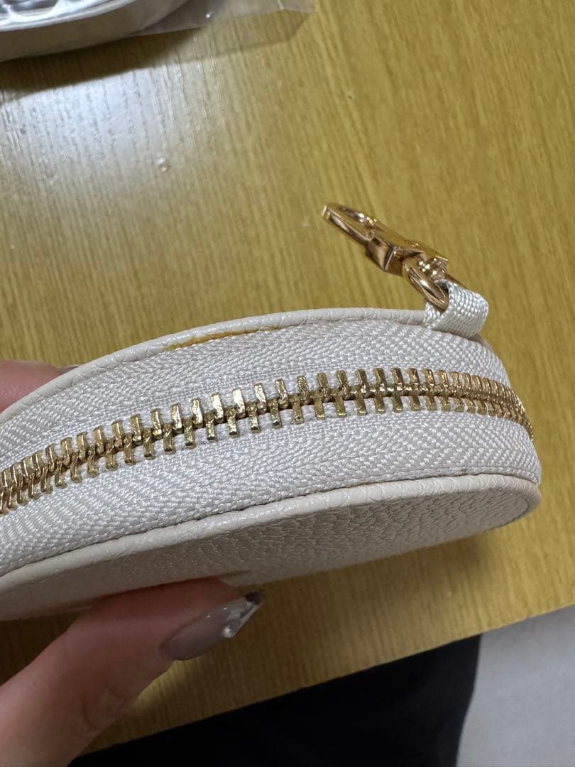 custype iPhone15promax ケース