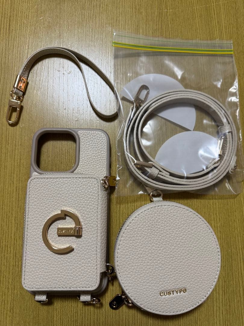 custype iPhone15promax ケース