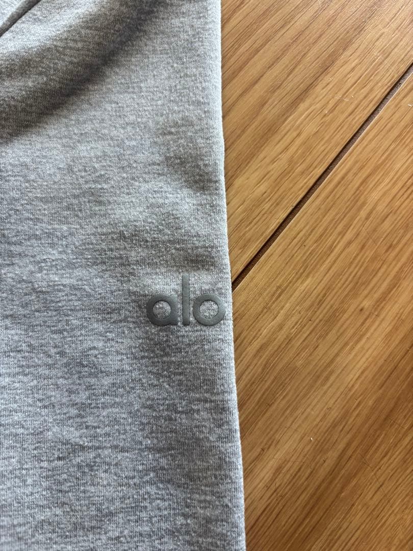Alo Yoga グレー ヨガTシャツ L ピラティス
